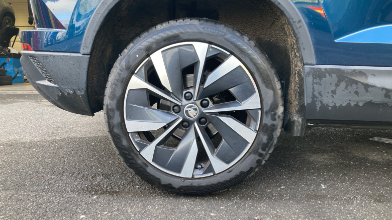 Skoda Karoq 1.5 TSI SE L 5dr DSG Petrol Estate